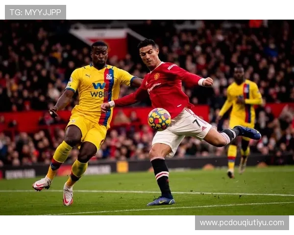 斗球看球赛：分析不同球队的战术布局，提升你的足球比赛观赏水平